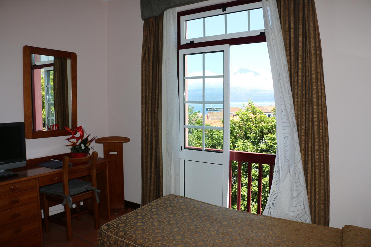 Apartamentos Turisticos Verdemar Horta  Exterior photo